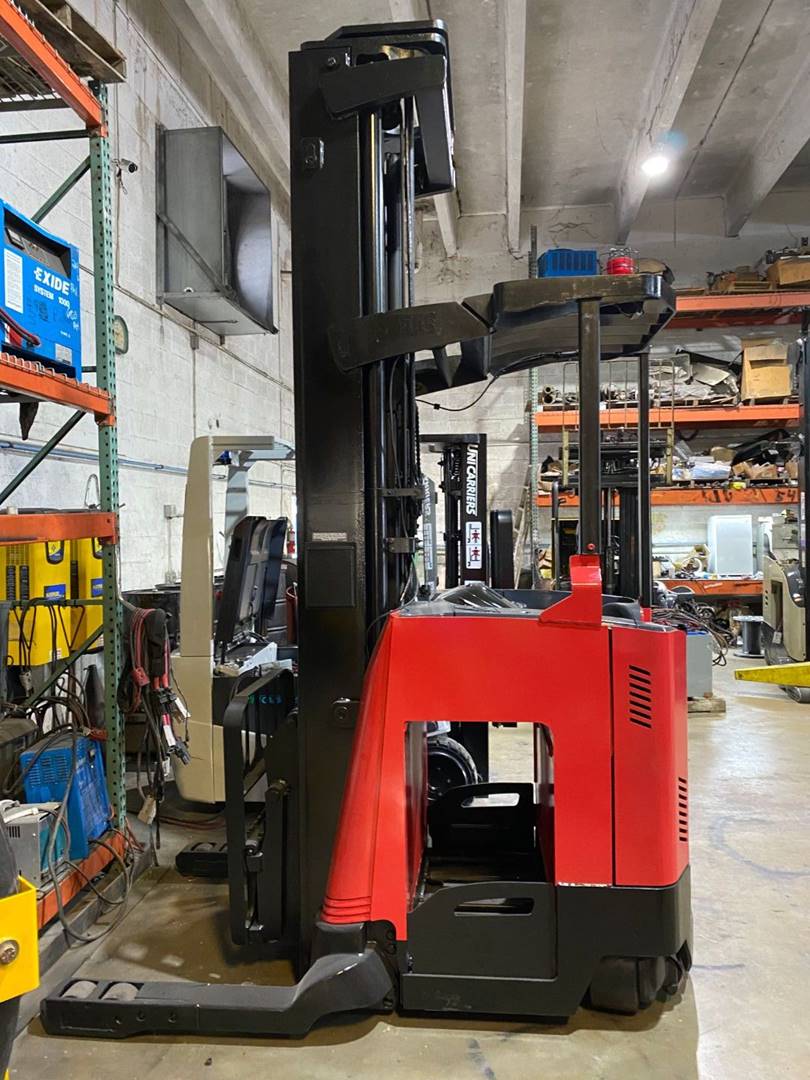 2011 Electric Raymond 740 DR32TT Electric Narrow Aisle Double Reach