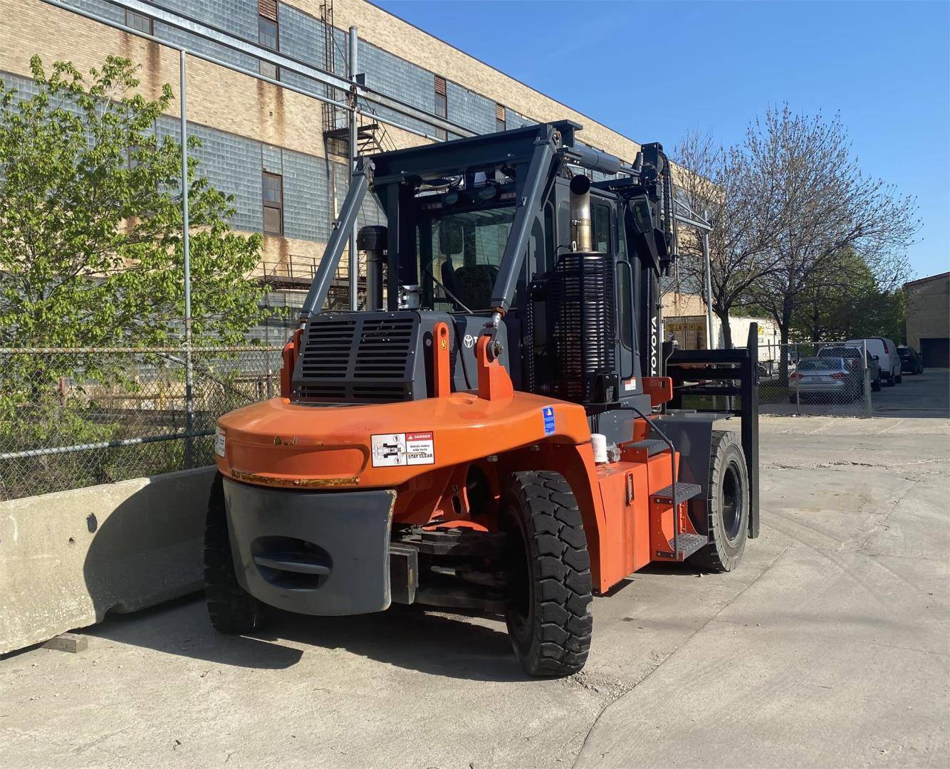 2018 Diesel Toyota THD300024 Pneumatic Tire 4 Wheel Sit Down