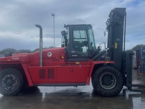 For Rent 55000 lbs - 158" lift -  Diesel - Indoor/Outdoor Pneumatic Tires