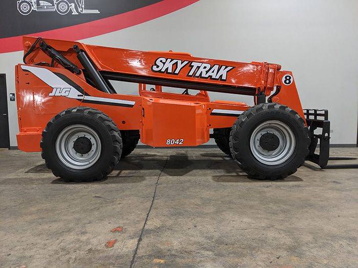 Skytrak 8042 Fluid Specs