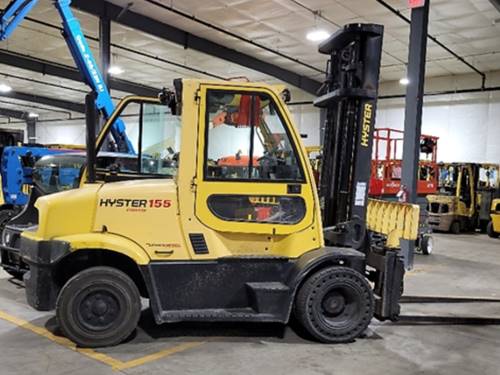 For Rent 15500 lbs - 173" lift -  Diesel - Indoor/Outdoor Pneumatic Tires