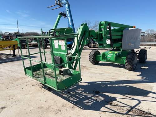 For Rent 45' lift -  Diesel -  Articulated Boom
