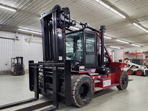 For Rent 36000 lbs - 132" lift -  Diesel - Indoor/Outdoor Pneumatic Tires