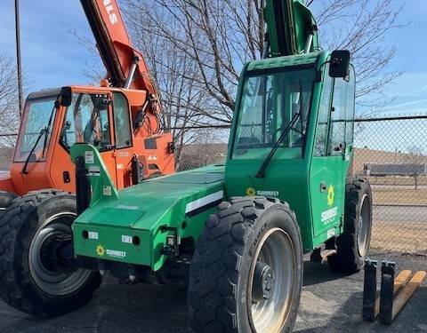 For Rent 6000 lbs - 42' lift -  Diesel