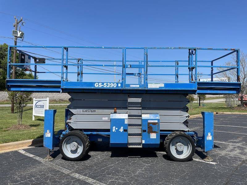 2012 Dual Fuel Genie GS5390RT Rough Terrain