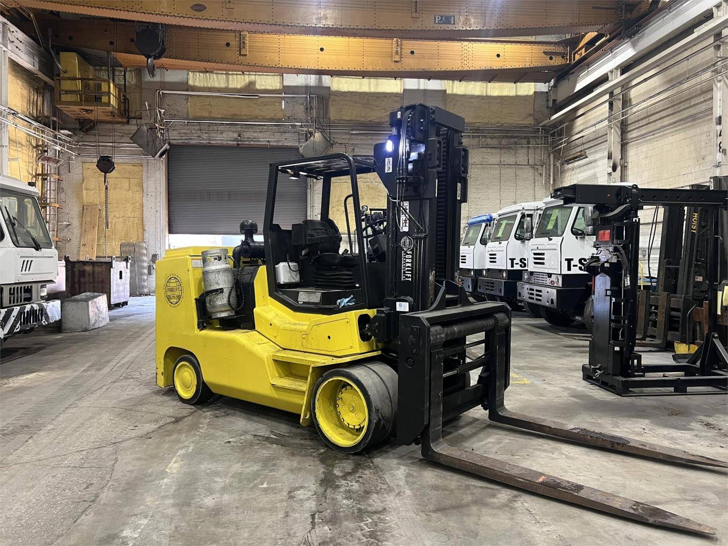 Overhead Cable Racking 30 25,000 lb Forklifts For Sale | eLiftruck