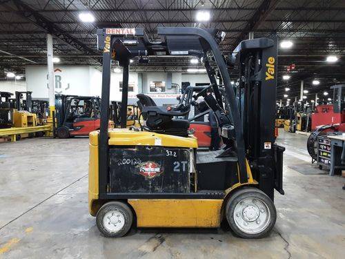 For Rent 6500 lbs - 182" lift -  Electric - Indoor Warehouse