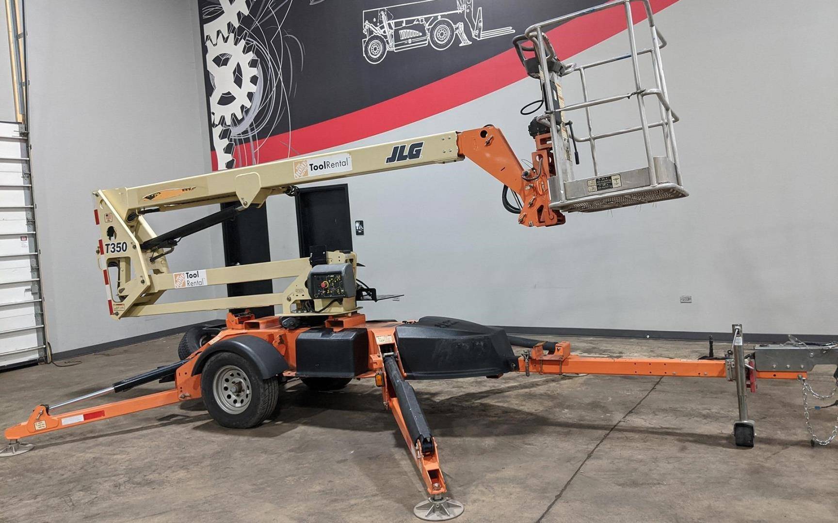 2014 Electric JLG T350 Trailer Mounted