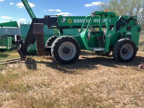 For Rent 10000 lbs - 42' lift -  Diesel