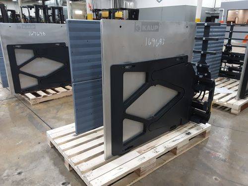 For Rent  Carton Clamps - Class II