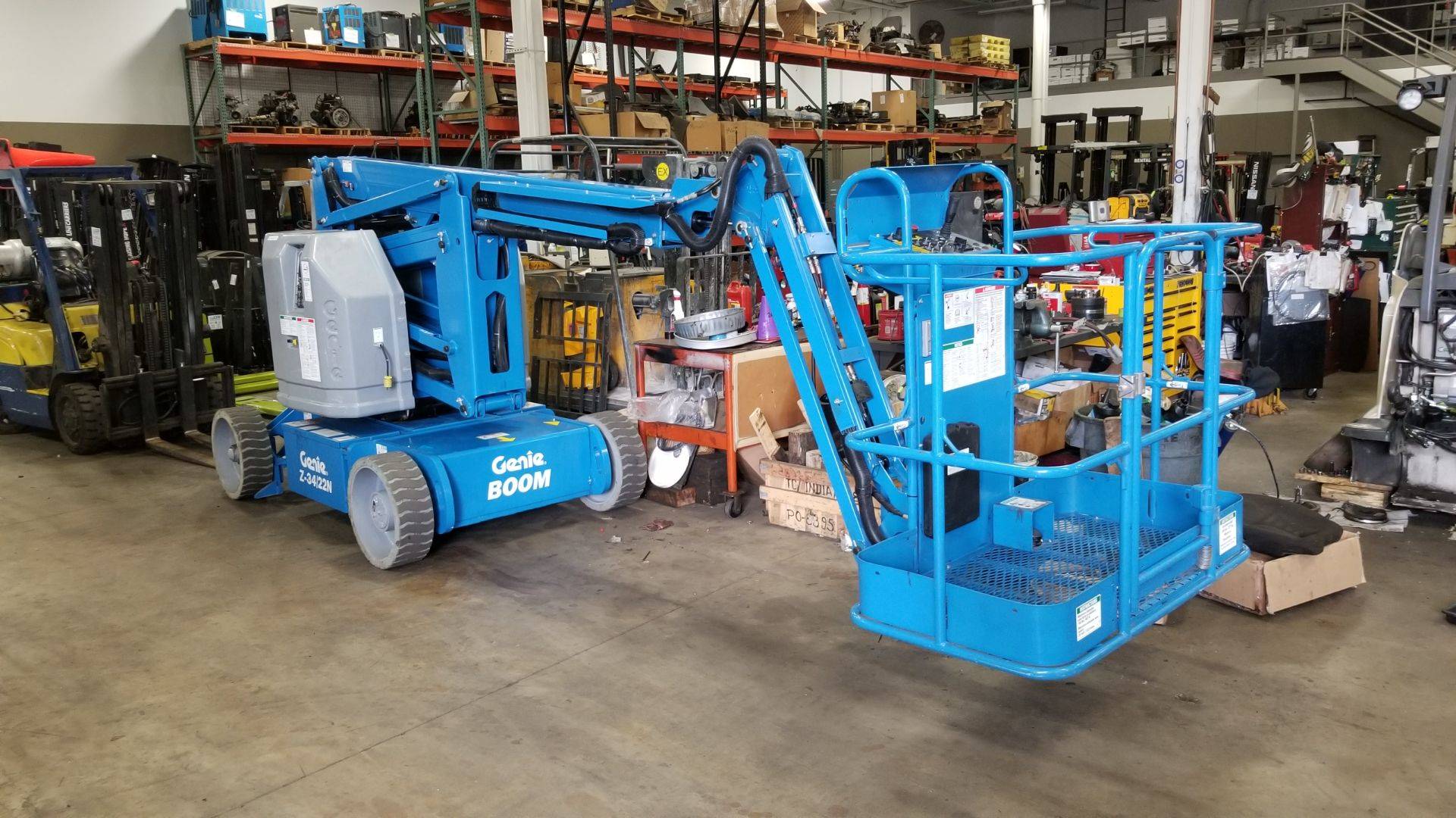 2014 Electric Genie Z34/22N Articulated Boom