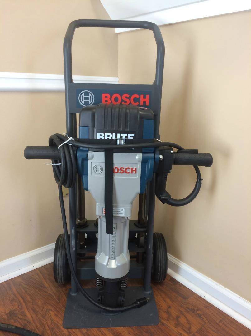 2009 Bosch ELECTRIC JACK HAMMER Earth Moving and Construction