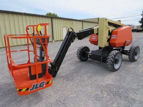 For Rent 34' lift -  Diesel -  Articulated Boom