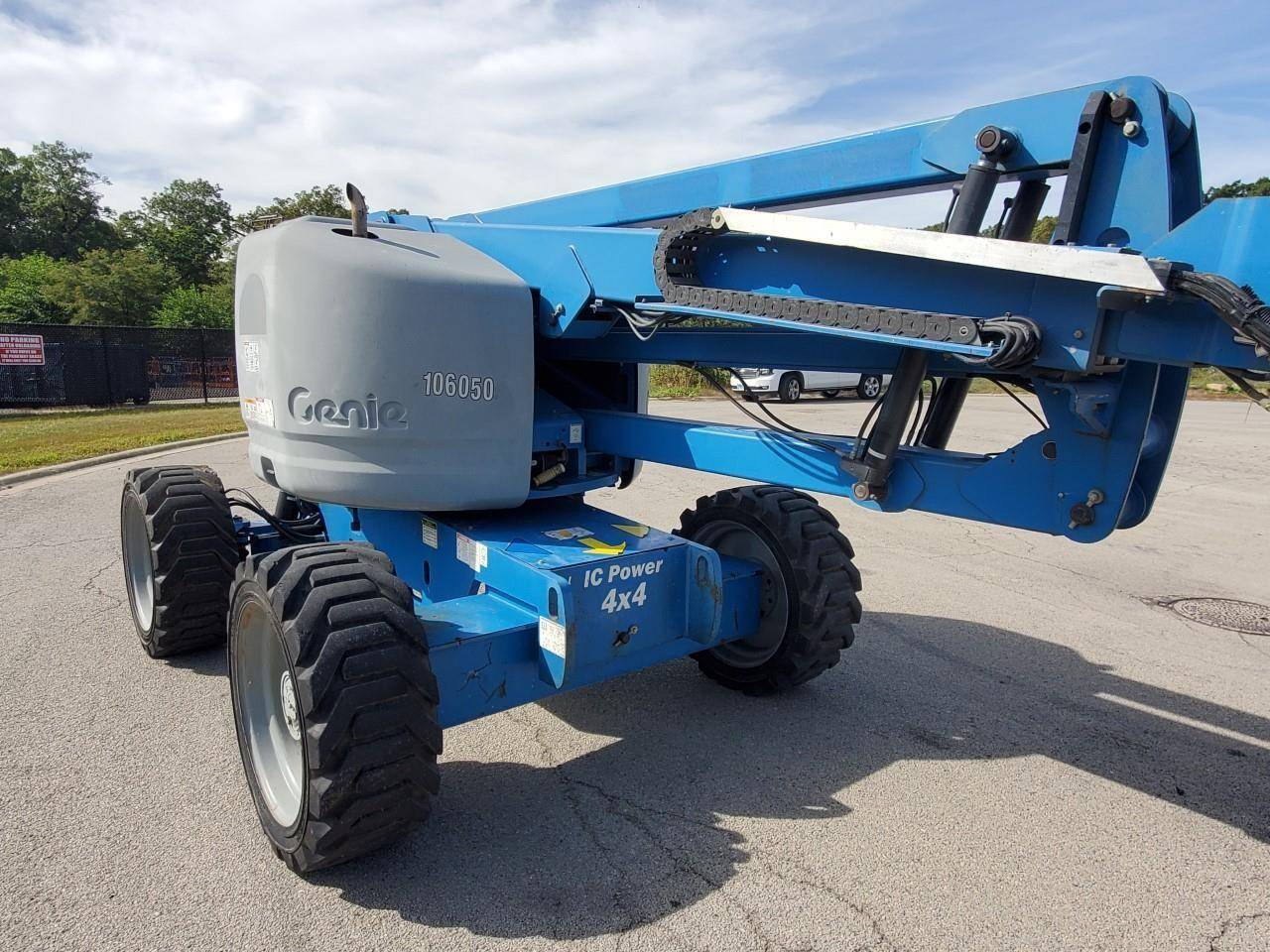 2012 Dual Fuel Genie Z45/25JRT Articulated Boom