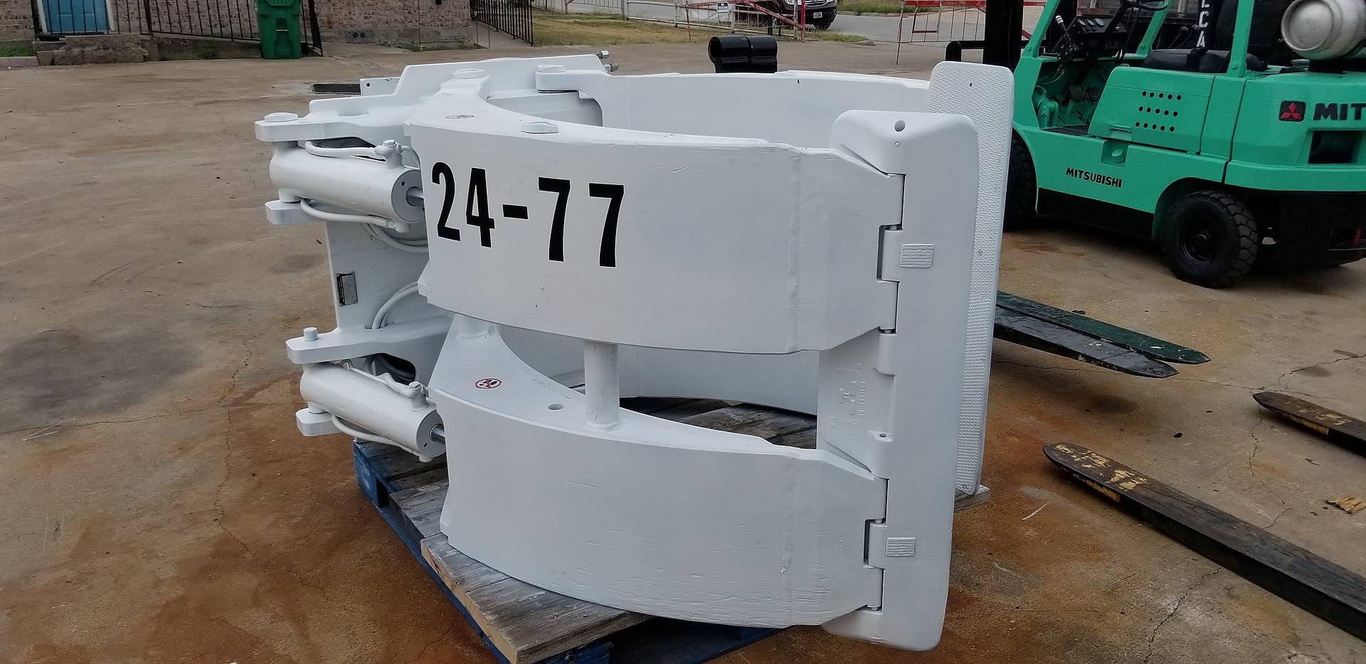 Cascade 90FRC03C Paper Roll Clamps