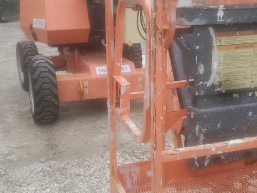 For Rent 34' lift -  Diesel - Outdoor Rough Terrain
