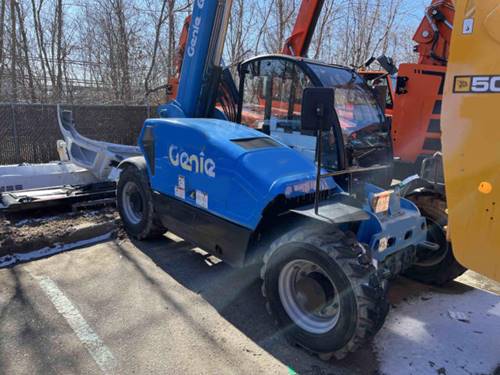 For Rent 5500 lbs - 19' lift -  Diesel