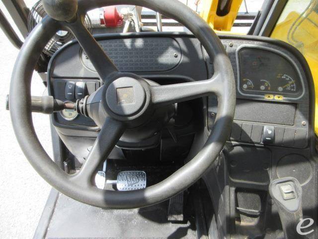 2017 JCB 507-42