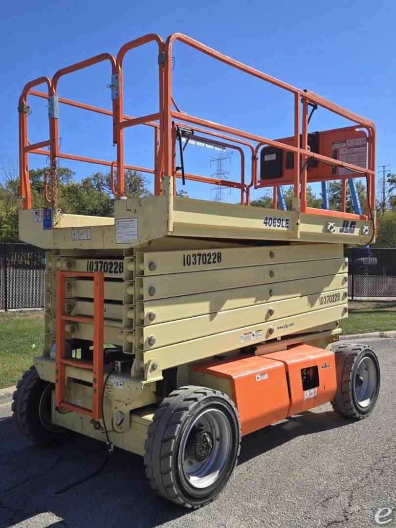 2015 JLG 4069LE Electric Scissor Lift - 123Forklift