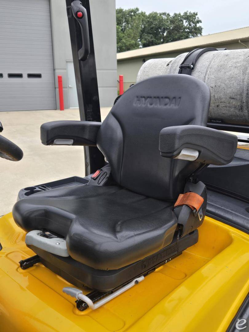 2023 Hyundai 25LC-7A
