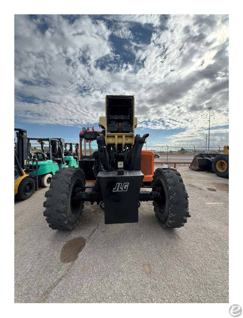 2014 JLG G10-55A