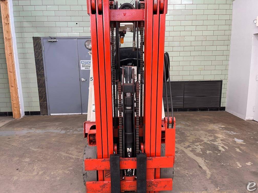 1986 Nissan                                             CYB02L25S Electric Forklift - 123Forklift