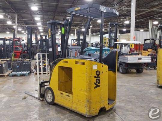 2015 Yale ESC030 Electric Forklift - 123Forklift