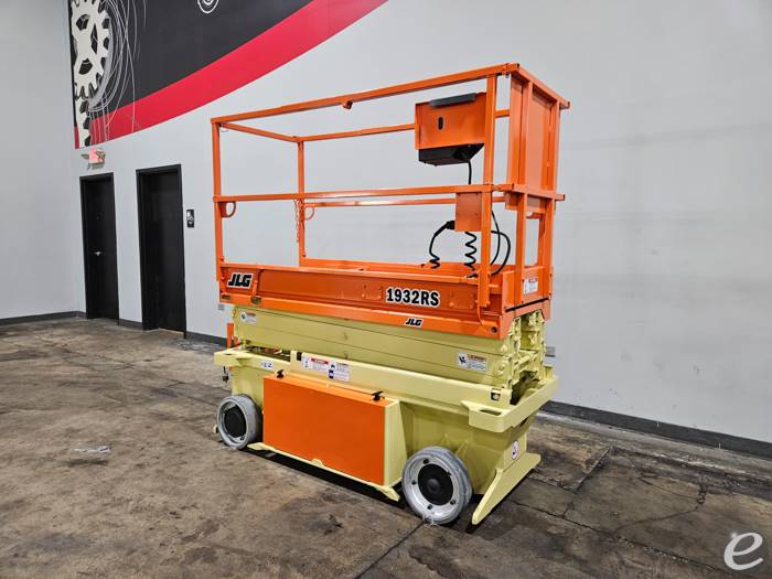 2014 JLG 1932RS