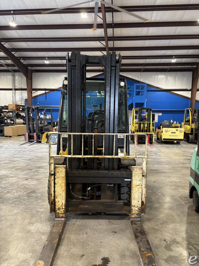 2019 Yale GP100VX