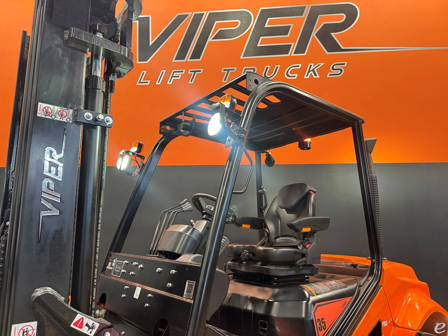 2026 Viper Lift Trucks RTD35F-4