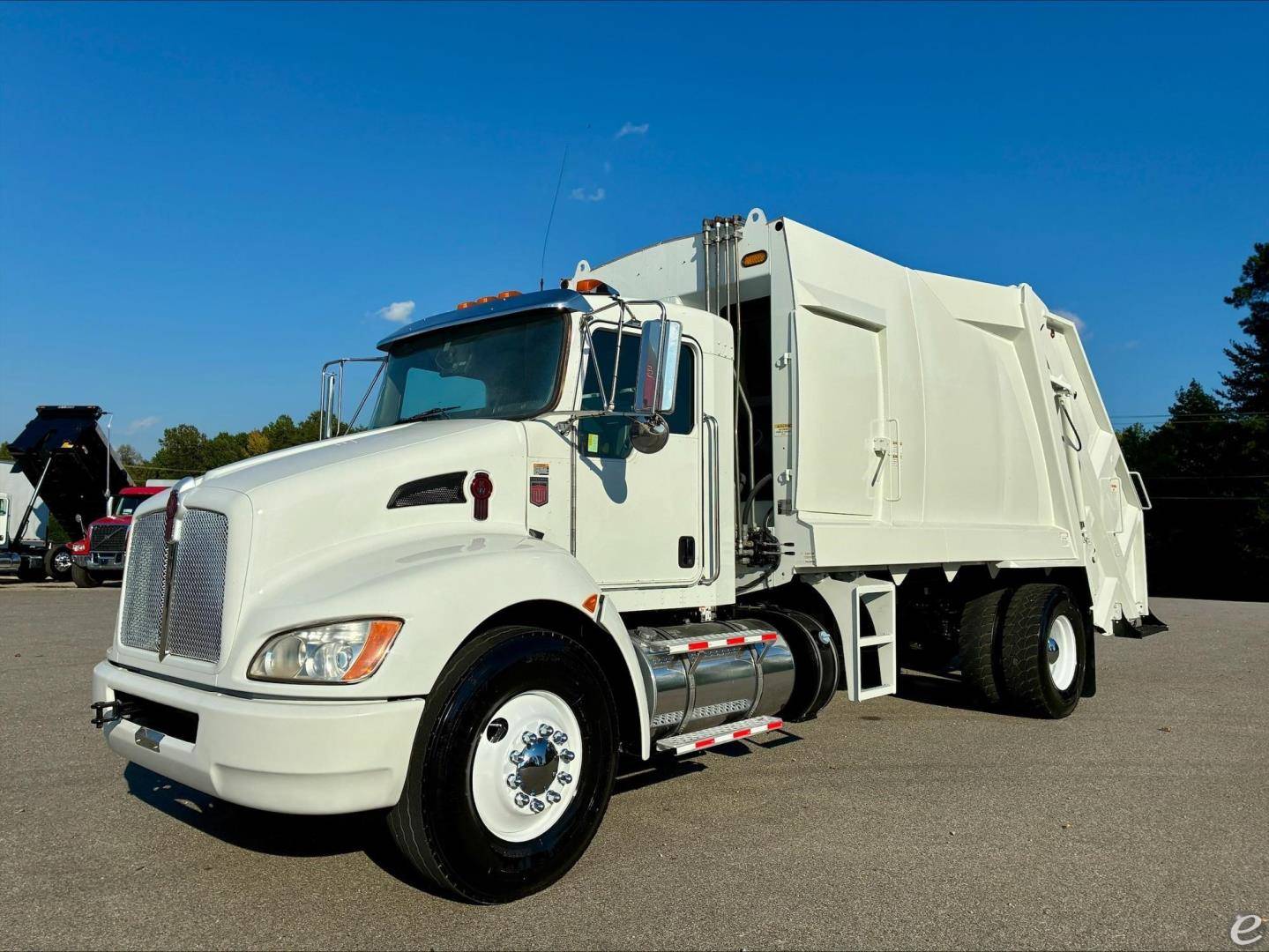 2020 Kenworth T370