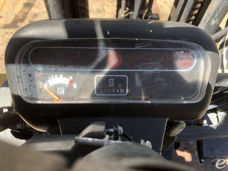 2002 Cat erpillar GC30K