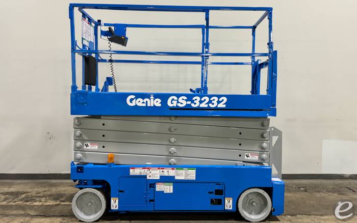 2015 Genie GS3232