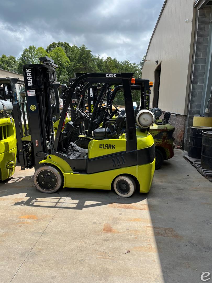 2016 Clark C25CL LP Gas Forklift