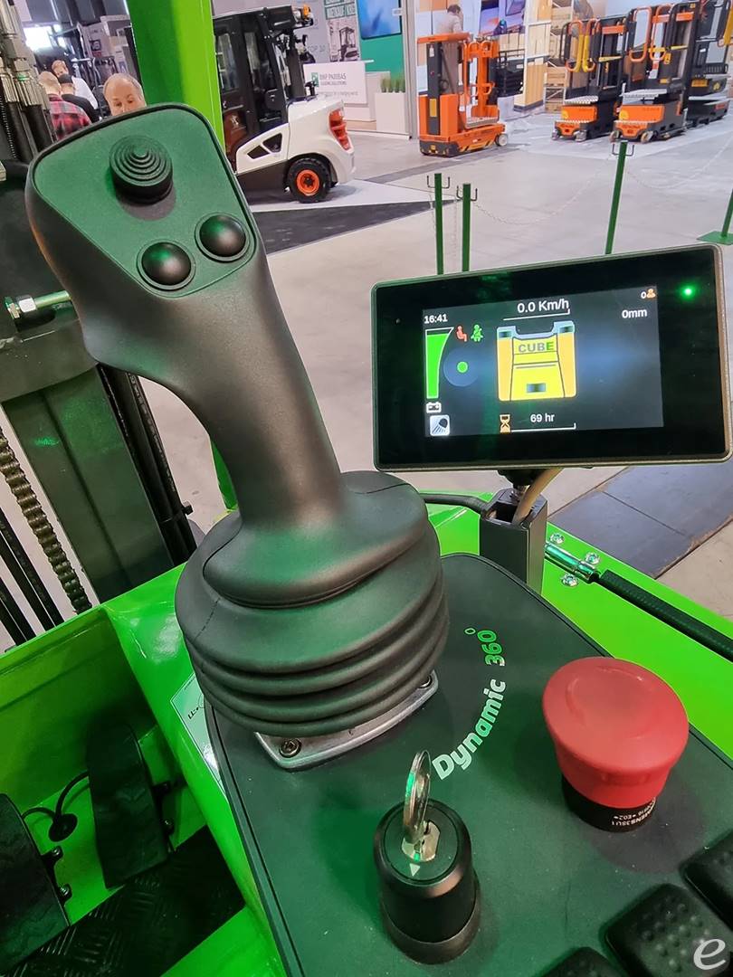 2026 Combilift Combi-Cube