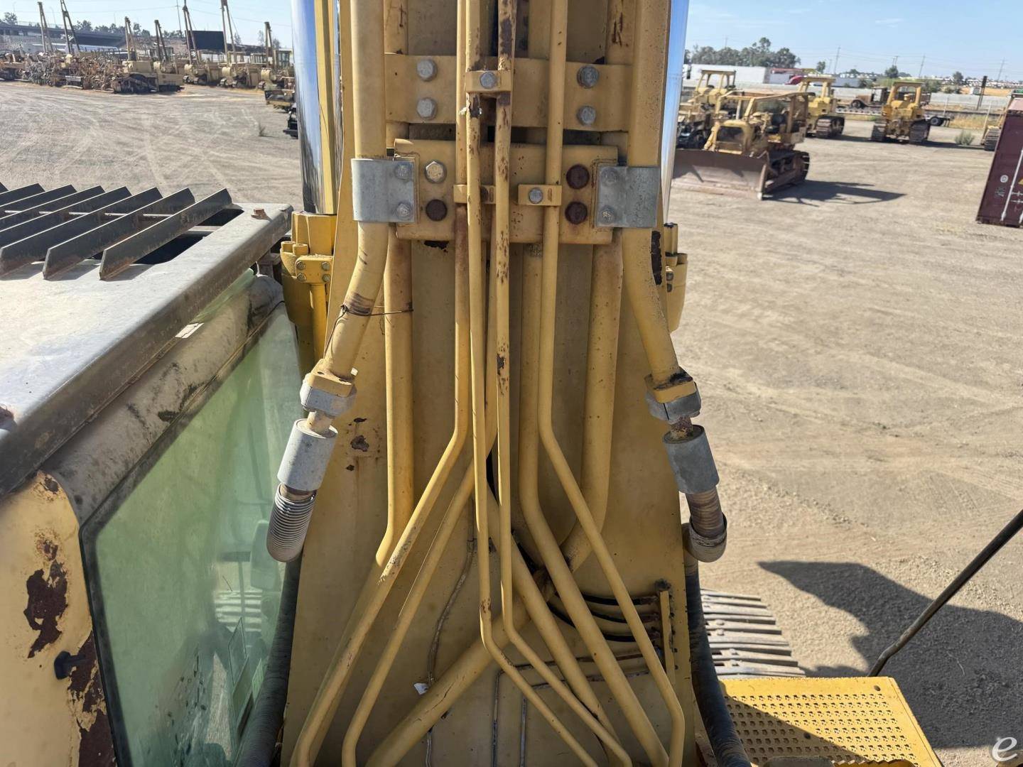 2003 Cat 330CL