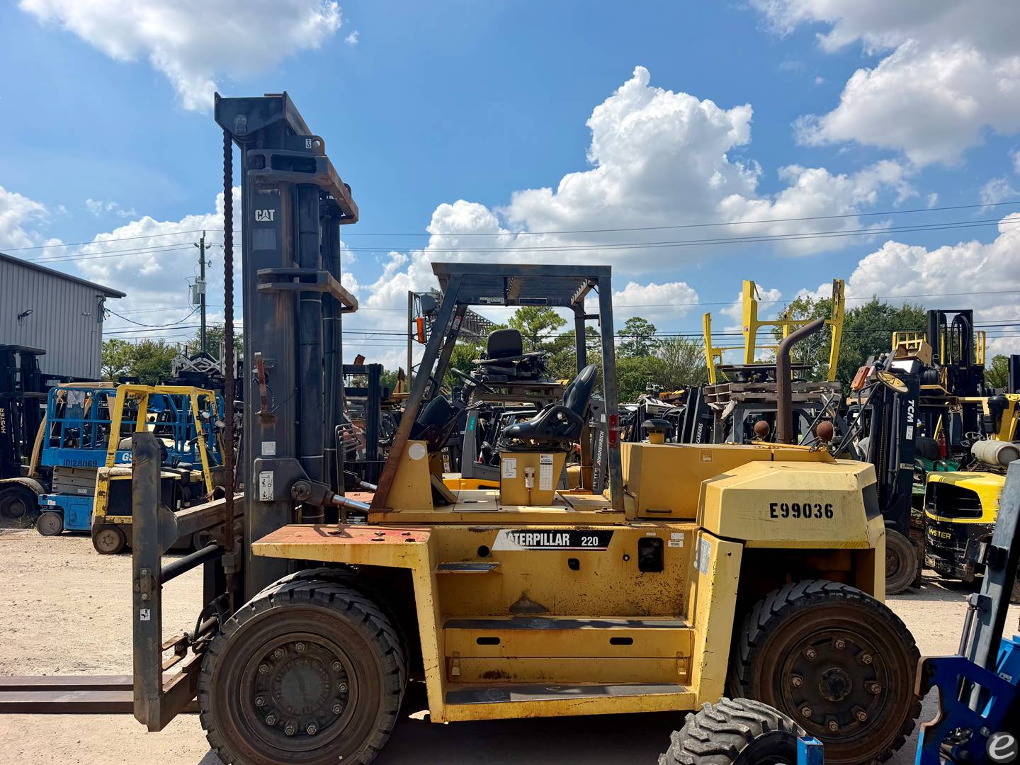 2006 Cat DP100