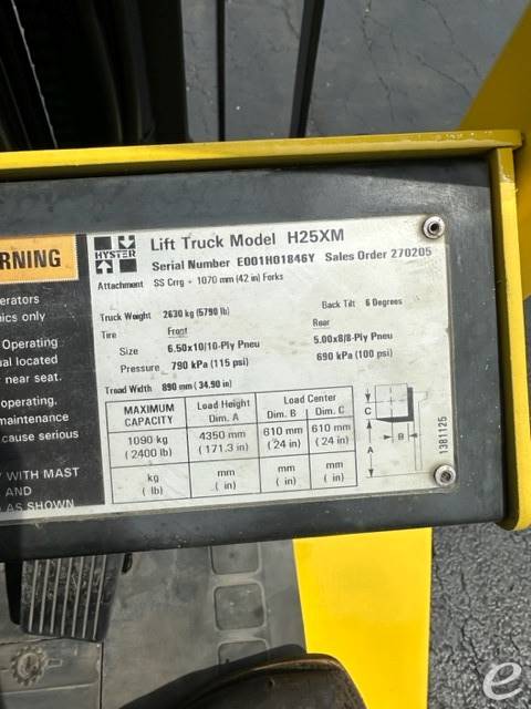 2001 Hyster H25XM Pneumatic Tire Fo...