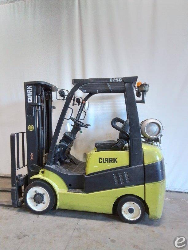 2013 Clark C25CL
