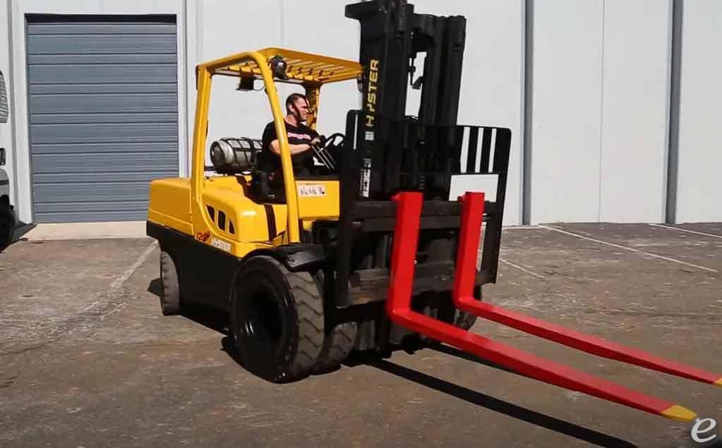 2017 Hyster H120FT LP Gas Forklift - 123Forklift