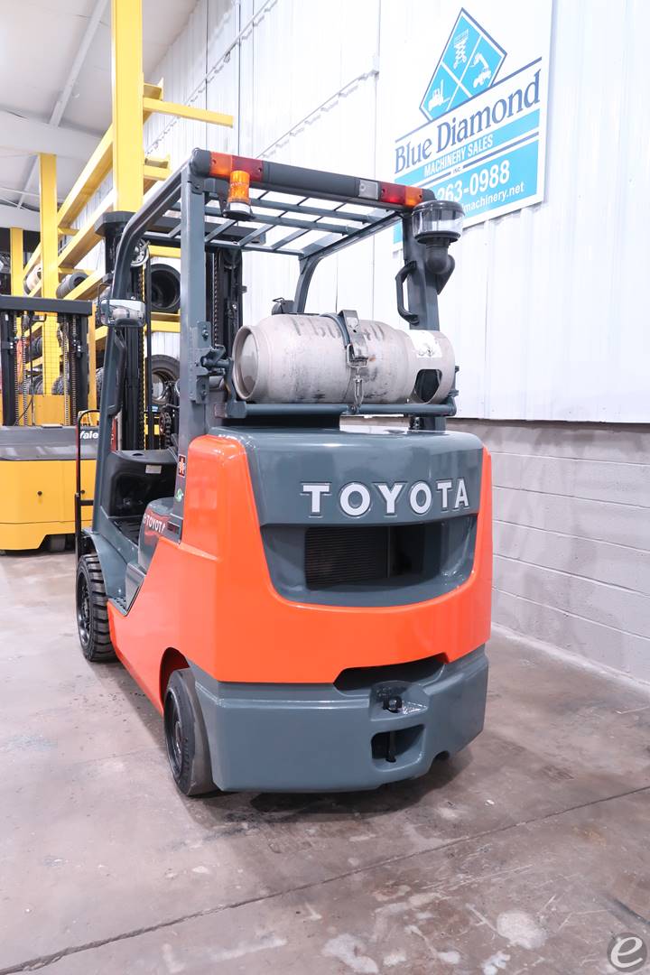 2010 Toyota 8FGCU30 LP Gas Forklift - 123Forklift