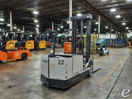 2015 Crown 30WBTF Electric Forklift - 123Forklift