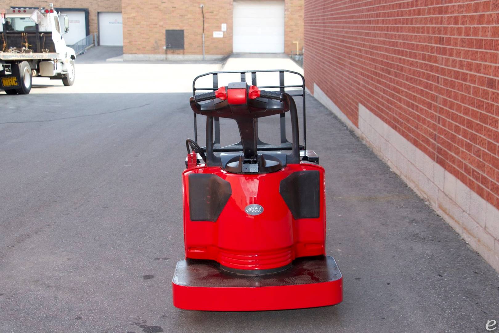 2006 Raymond 8400	 Electric Forklift - 123Forklift