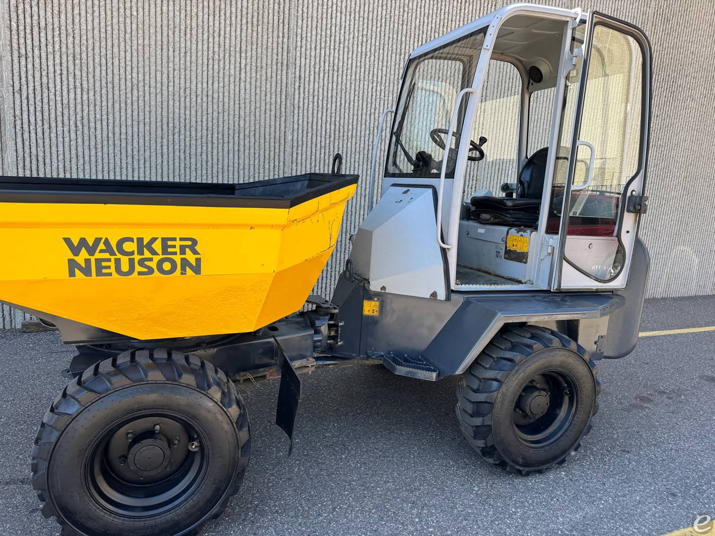 Wacker 3001 Compact Dumper