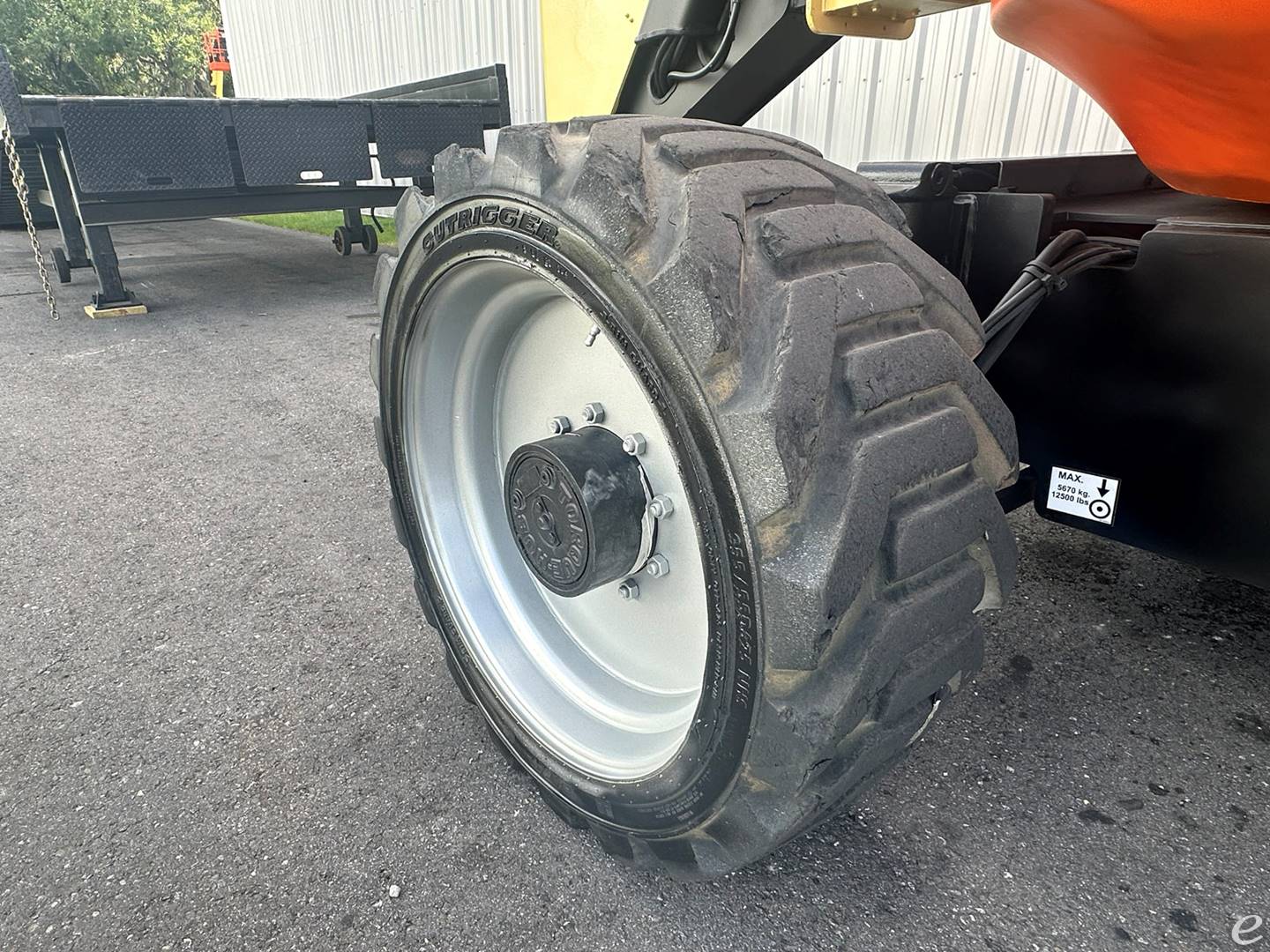 2007 JLG 600AJ