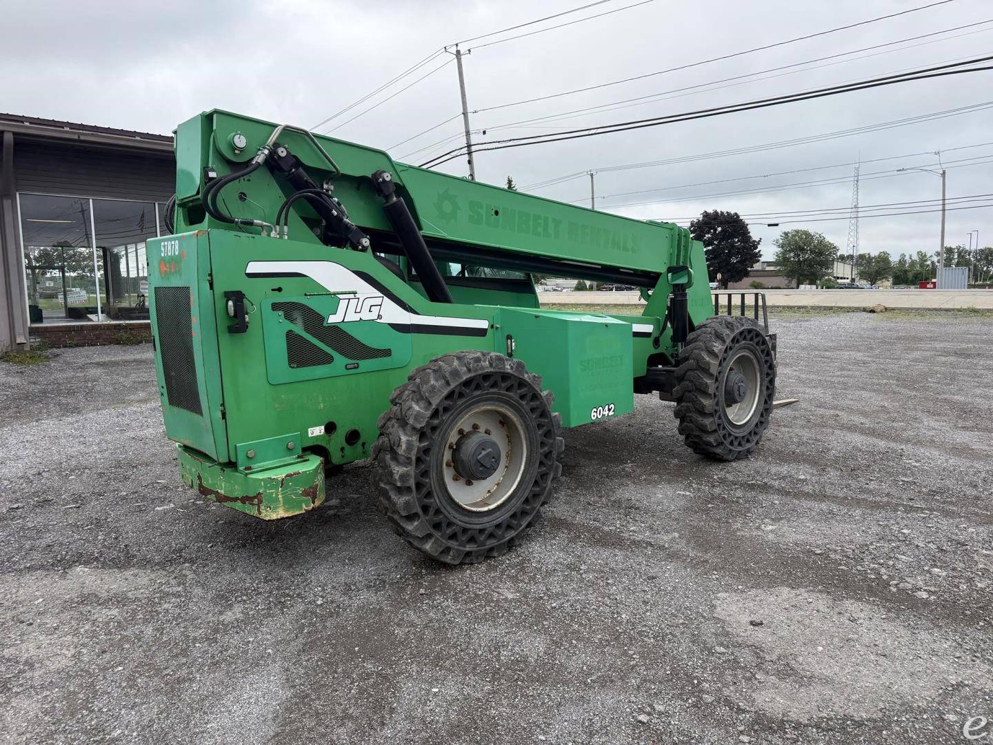 2014 JLG 6042