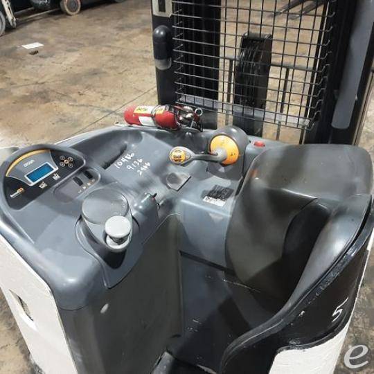 2019 Crown RR5725-45