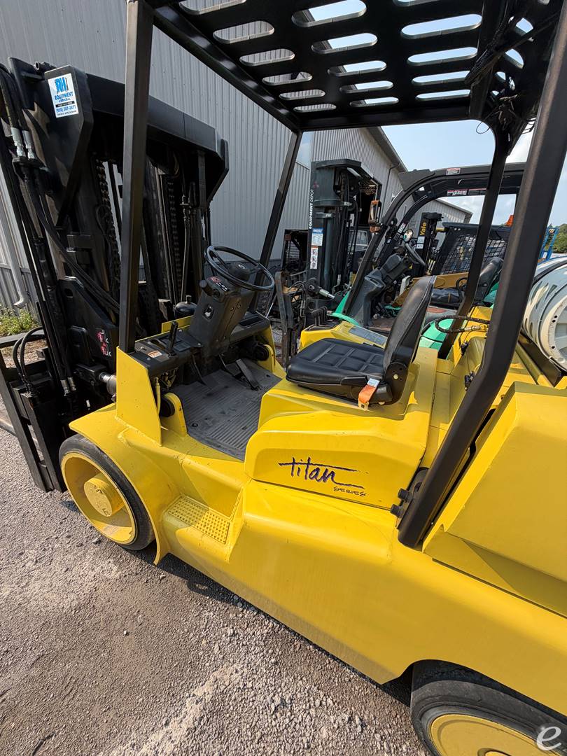 2004 Hoist Liftruck F180