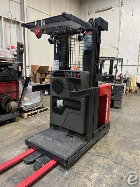 2018 Raymond 520OPC30TT Electric Order Picker - 123Forklift
