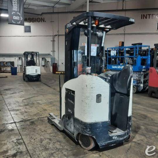 2016 Crown RR5725-45